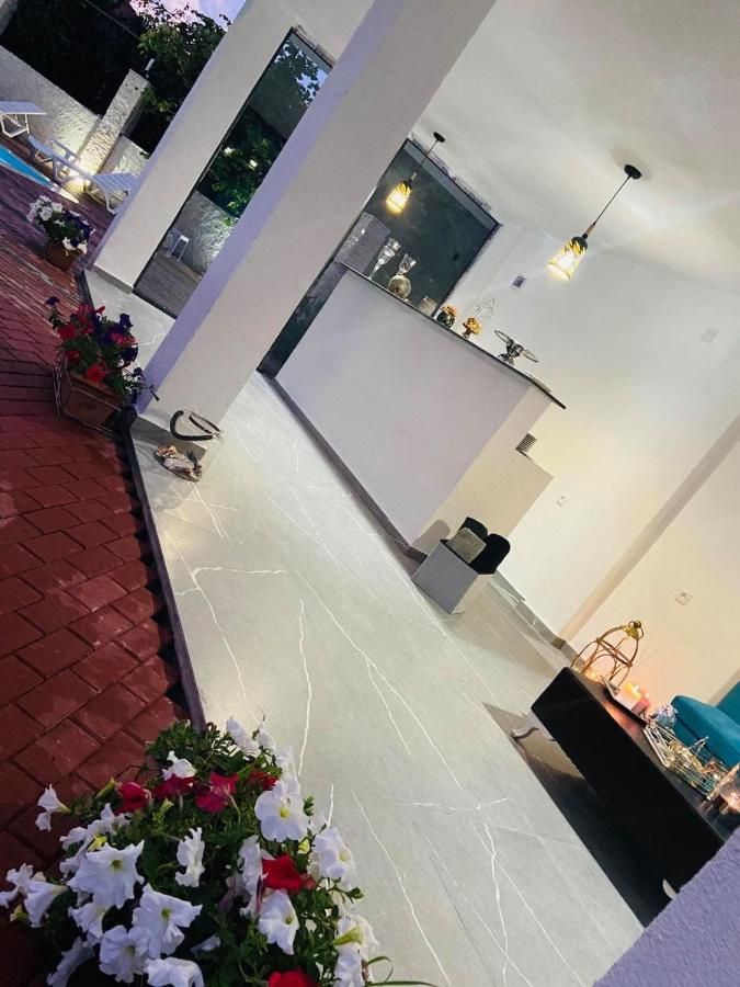 New House Kobuleti Otel Dış mekan fotoğraf