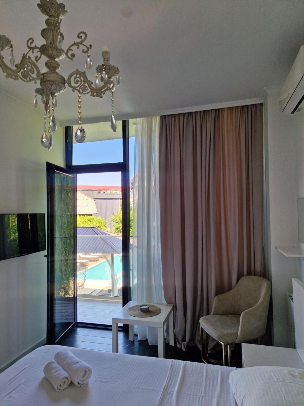 New House Kobuleti Otel Dış mekan fotoğraf