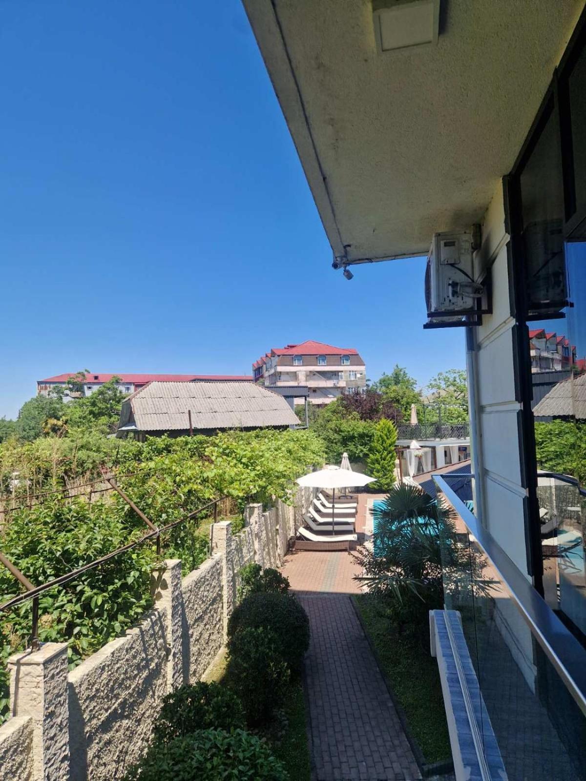 New House Kobuleti Otel Dış mekan fotoğraf
