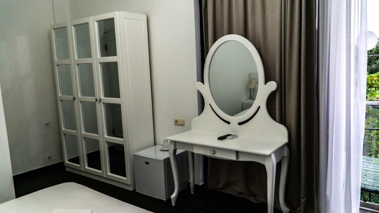 New House Kobuleti Otel Dış mekan fotoğraf