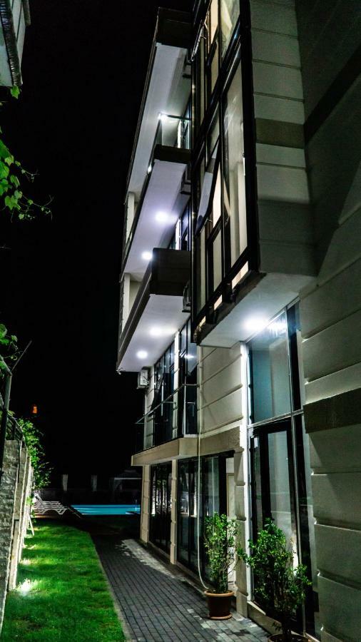New House Kobuleti Otel Dış mekan fotoğraf